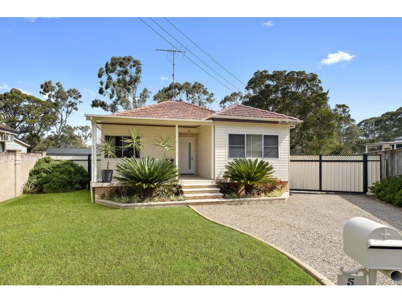 5 Warrina Place, Londonderry NSW 2753