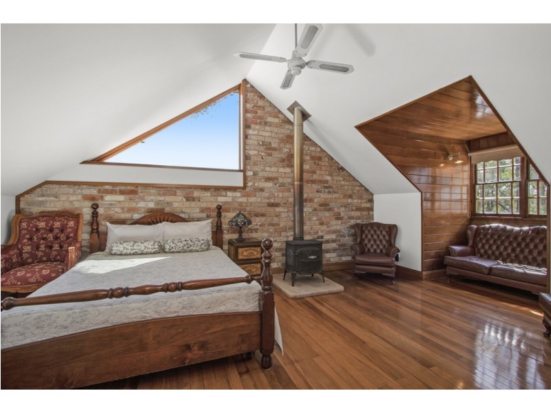 21 Devine Grove, Sackville North NSW 2756