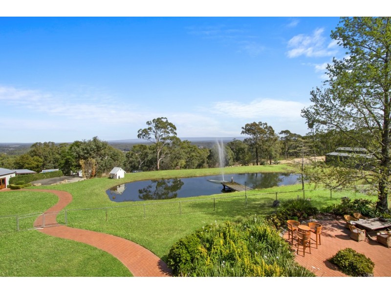 21 Devine Grove, Sackville North NSW 2756