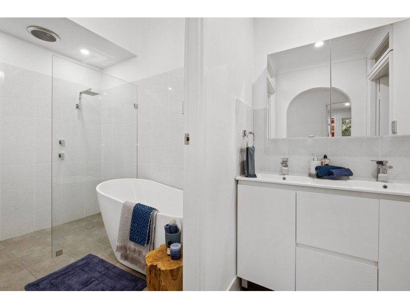 1 Cotswold Road, Dural NSW 2158