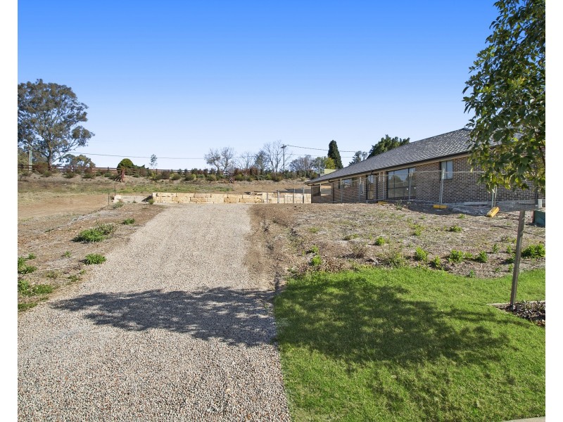 24 Range Street, North Richmond NSW 2754