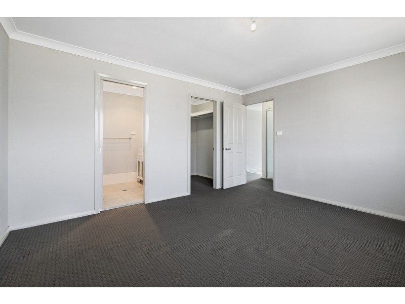 24 Blackburn Street, Ropes Crossing NSW 2760