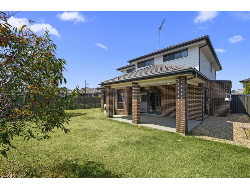 24 Blackburn Street, Ropes Crossing NSW 2760