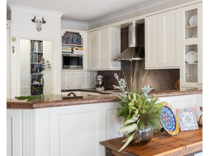 236 East Wilchard Road, Castlereagh NSW 2749