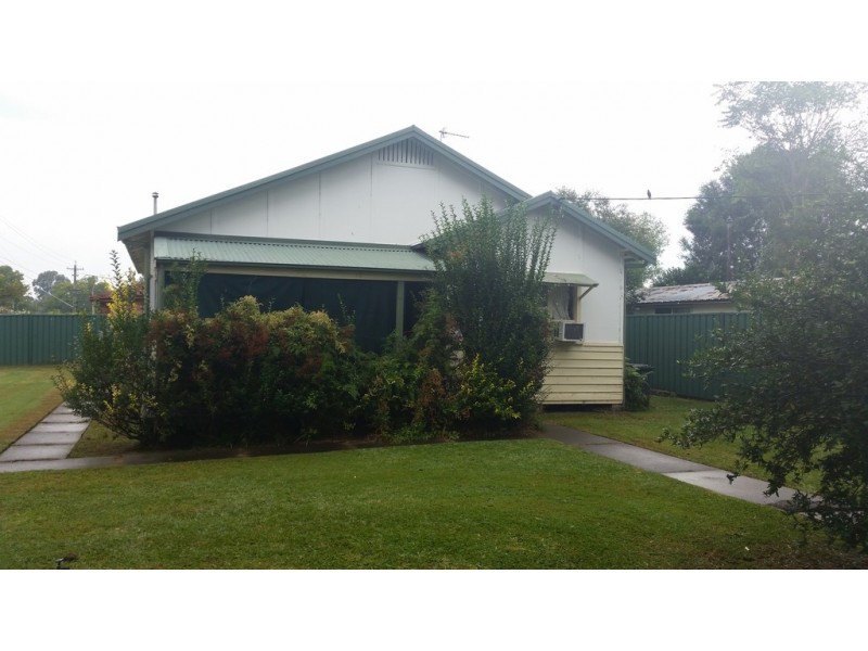 1/2 Copeland Street, Richmond NSW 2753