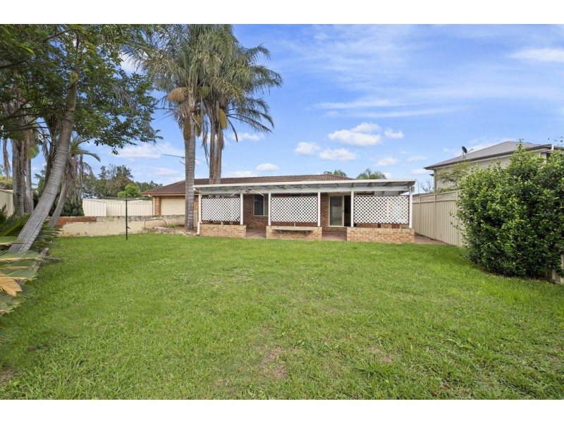 11 Mozart Place, Cranebrook NSW 2749