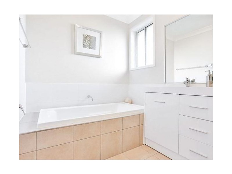 Lots 1-6 Parkway Avenue, Glenmore Park NSW 2745