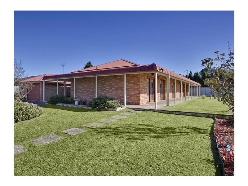 15 Albert Street, Mcgraths Hill NSW 2756