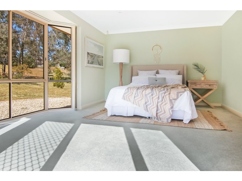 8 Belmont Grove, Grose Vale NSW 2753