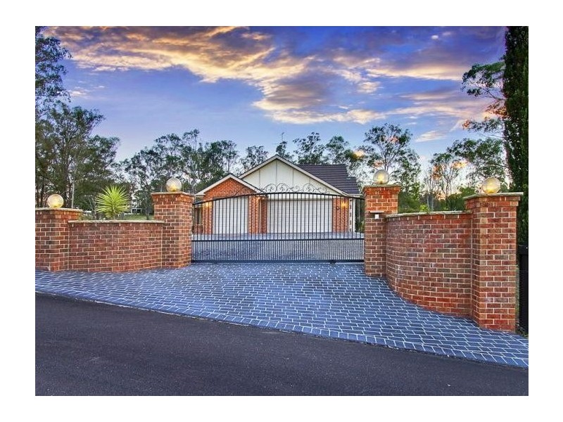8 Belmont Grove, Grose Vale NSW 2753