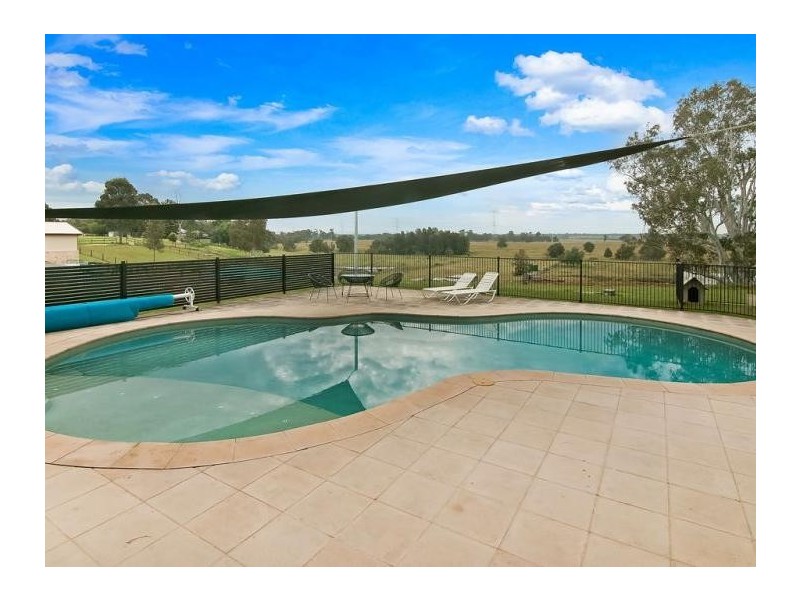 197 Willeroo Drive, Windsor Downs NSW 2756