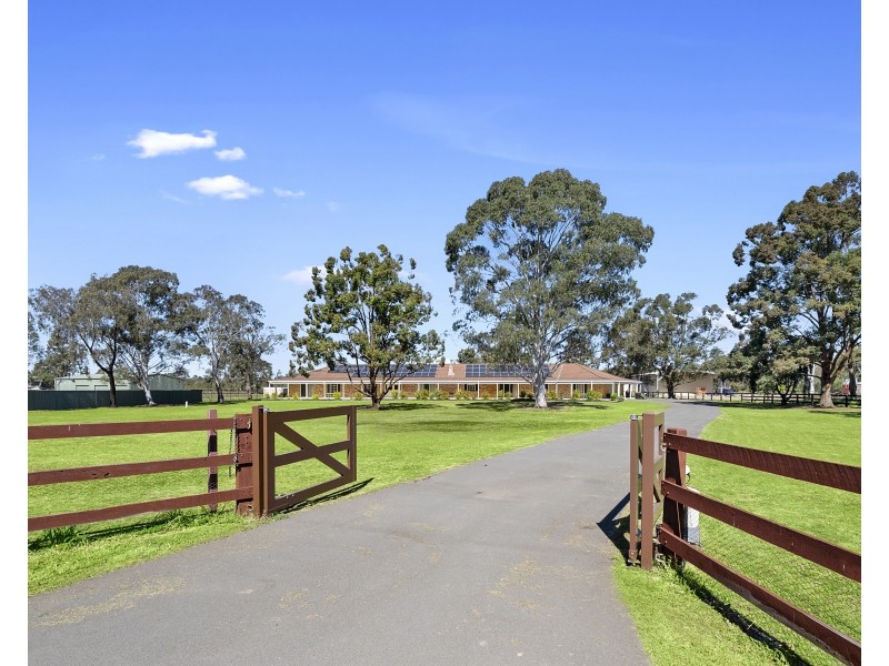 224 Hinxman Road, Castlereagh NSW 2749
