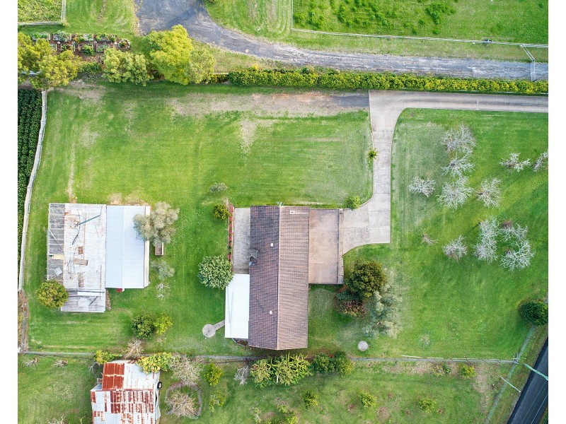 34 Cairnes Road, Glenorie NSW 2157