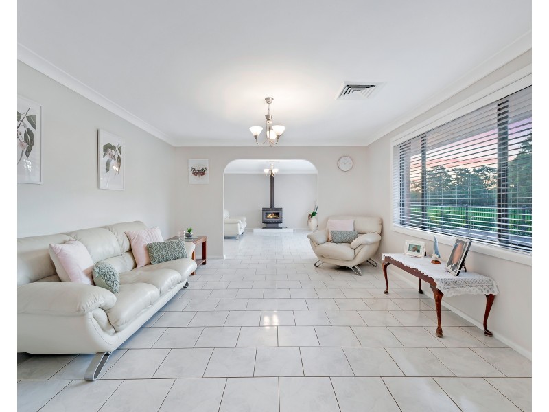 34 Cairnes Road, Glenorie NSW 2157