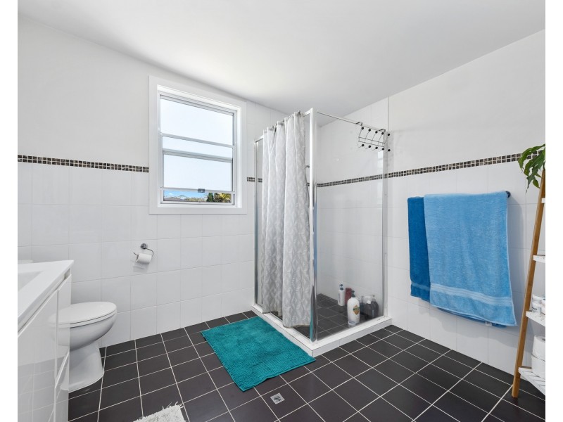 15 Gilligans Road, Dural NSW 2158