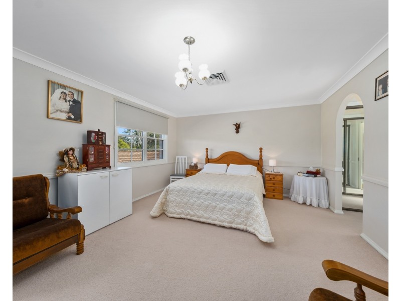 15 Gilligans Road, Dural NSW 2158