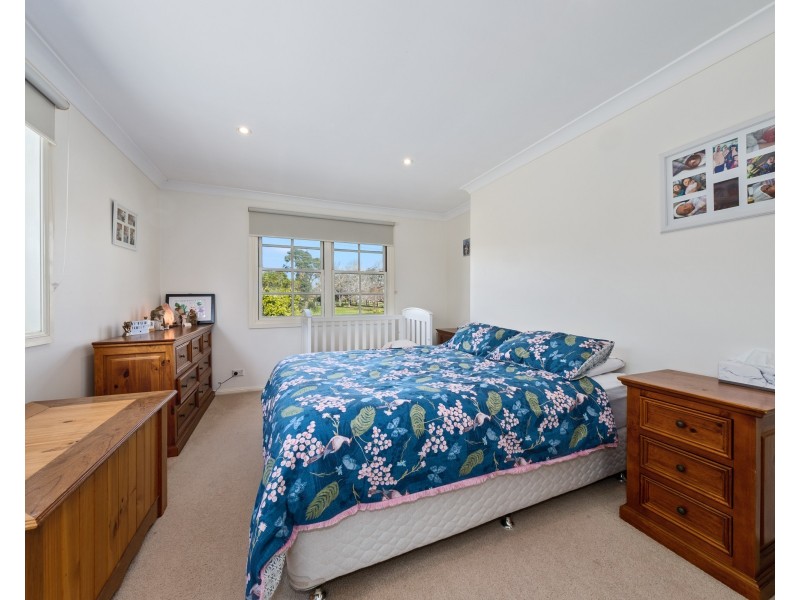 15 Gilligans Road, Dural NSW 2158