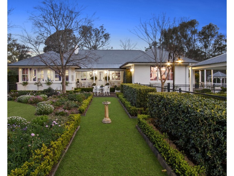 136 West Wilchard Road, Castlereagh NSW 2749