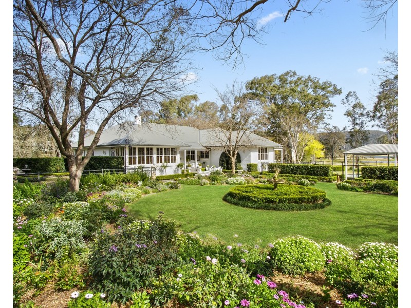 136 West Wilchard Road, Castlereagh NSW 2749