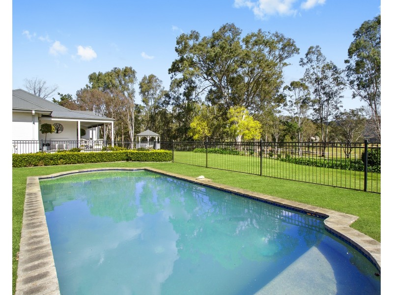 136 West Wilchard Road, Castlereagh NSW 2749