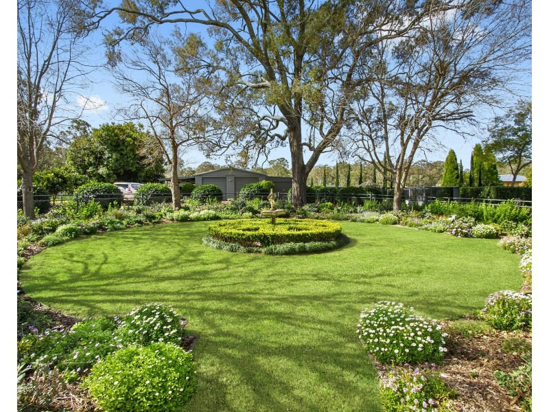 136 West Wilchard Road, Castlereagh NSW 2749