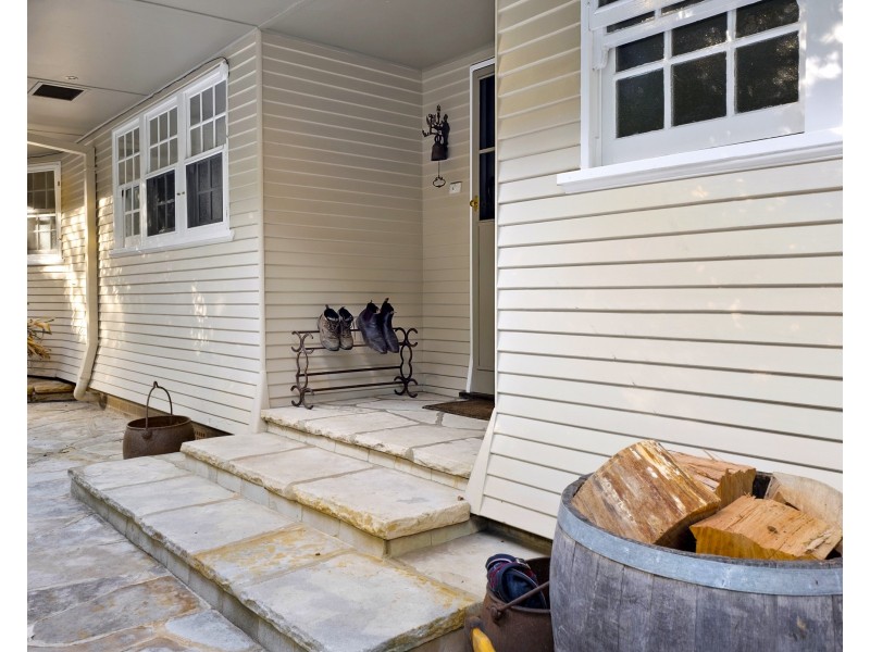 1302 Bells Line Of Road, Kurrajong Heights NSW 2758