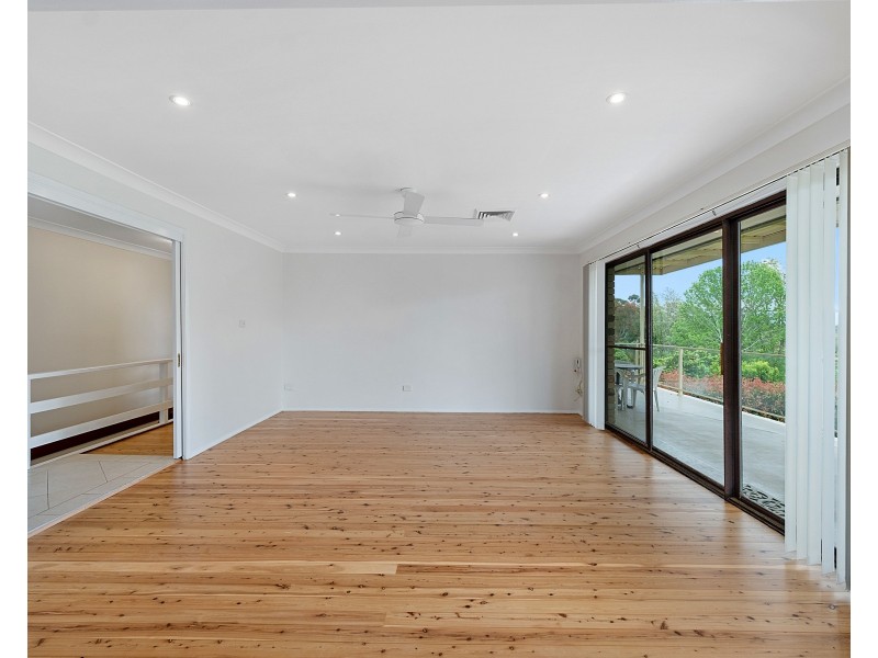 27 James Ruse Close, Windsor NSW 2756