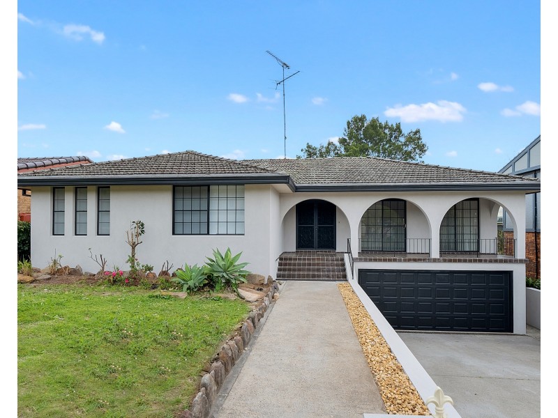 27 James Ruse Close, Windsor NSW 2756