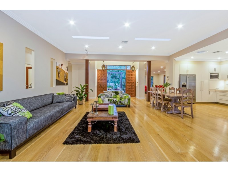 36 Kawanna Street, Mudjimba QLD 4564