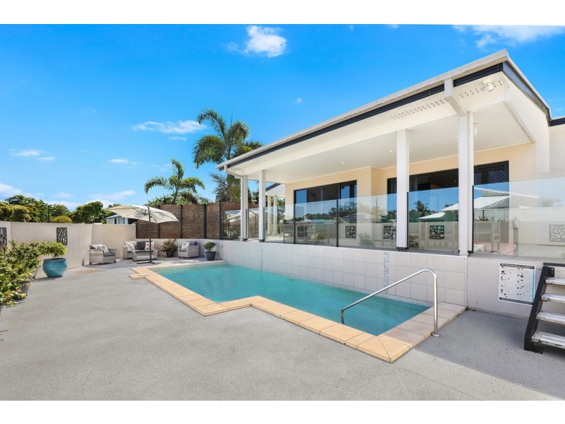 24 Springbrook Grove, Buderim QLD 4556