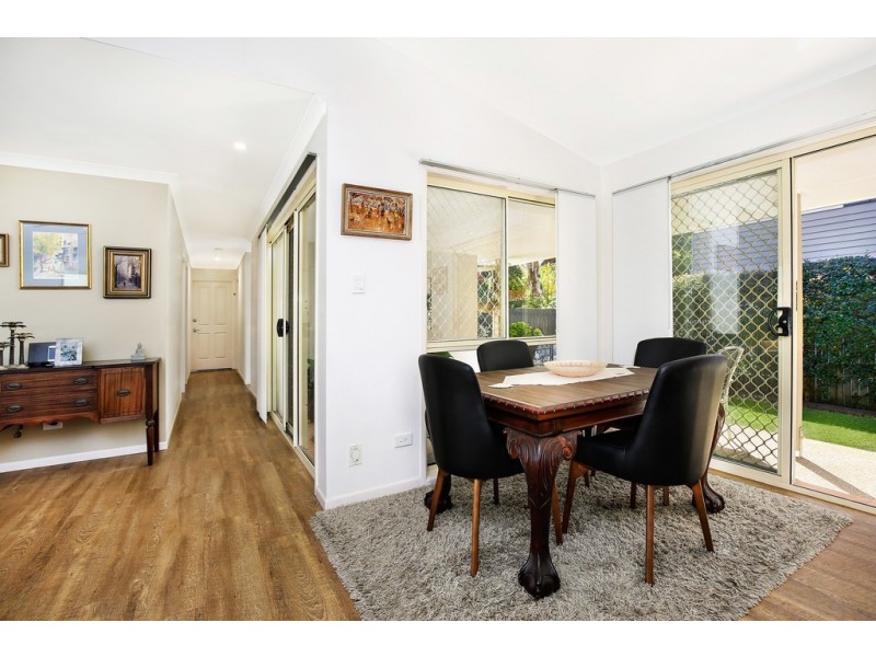2 Manor Lane, Buderim QLD 4556
