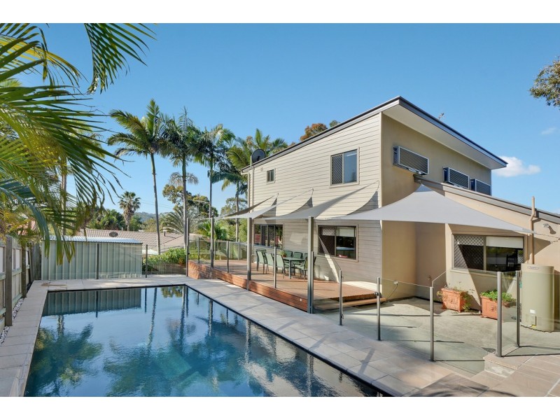 4 Mountain Rise Court, Mount Coolum QLD 4573