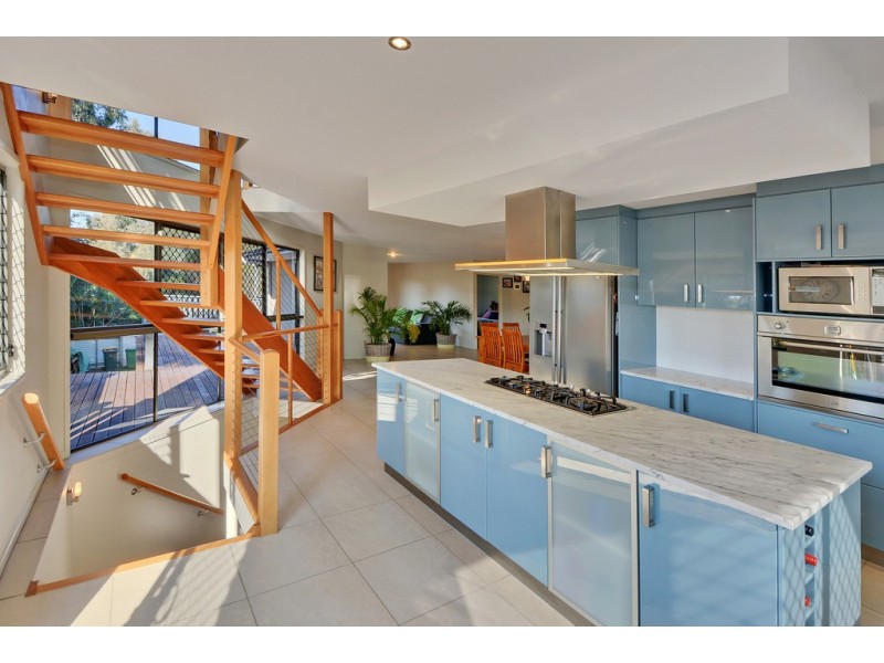 4 Mountain Rise Court, Mount Coolum QLD 4573