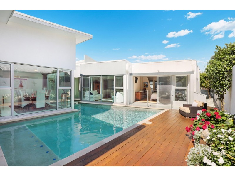 10 Springbrook Grove, Buderim QLD 4556