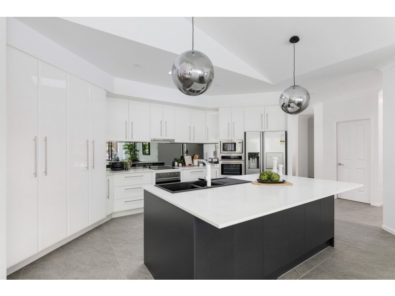 Lot 2/273 Tanawha Tourist Drive, Tanawha QLD 4556