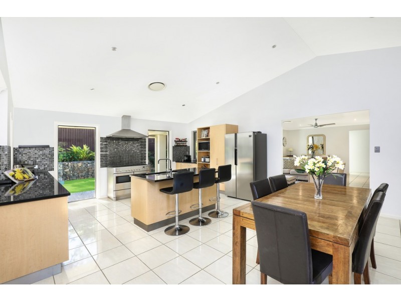 14 Goomburra Place, Buderim QLD 4556