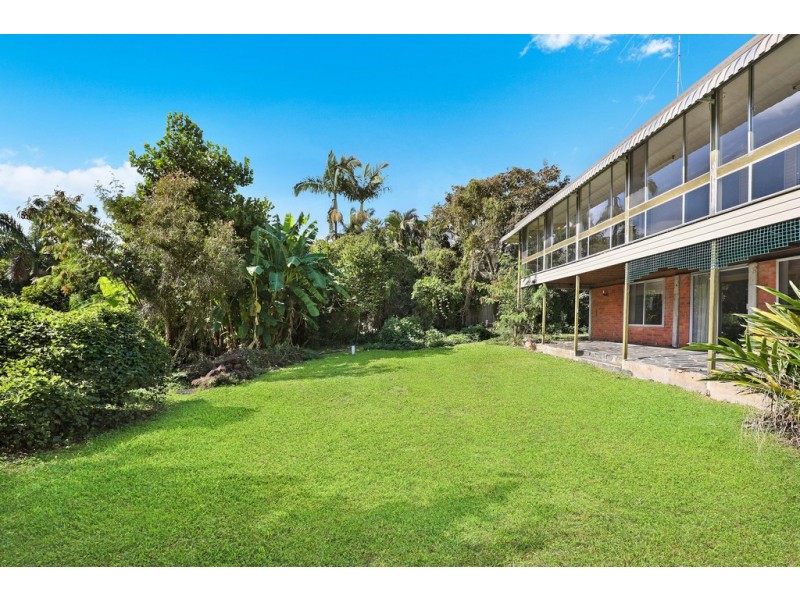 8 Booral Street, Buderim QLD 4556
