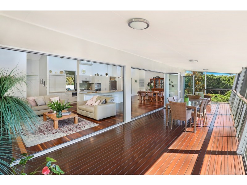 12 Quiet Valley Crescent, Buderim QLD 4556