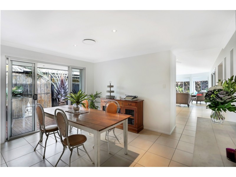 13 Springbrook Grove, Buderim QLD 4556