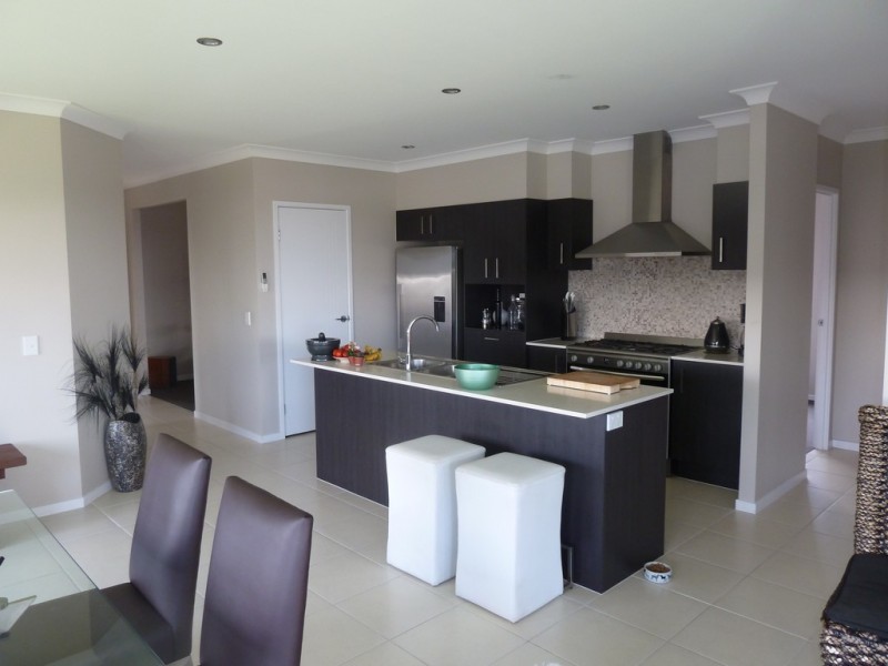 32 Tibrogargan Circuit, Mountain Creek QLD 4557