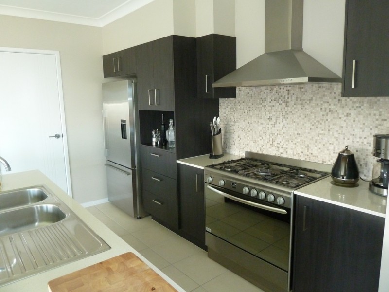 32 Tibrogargan Circuit, Mountain Creek QLD 4557