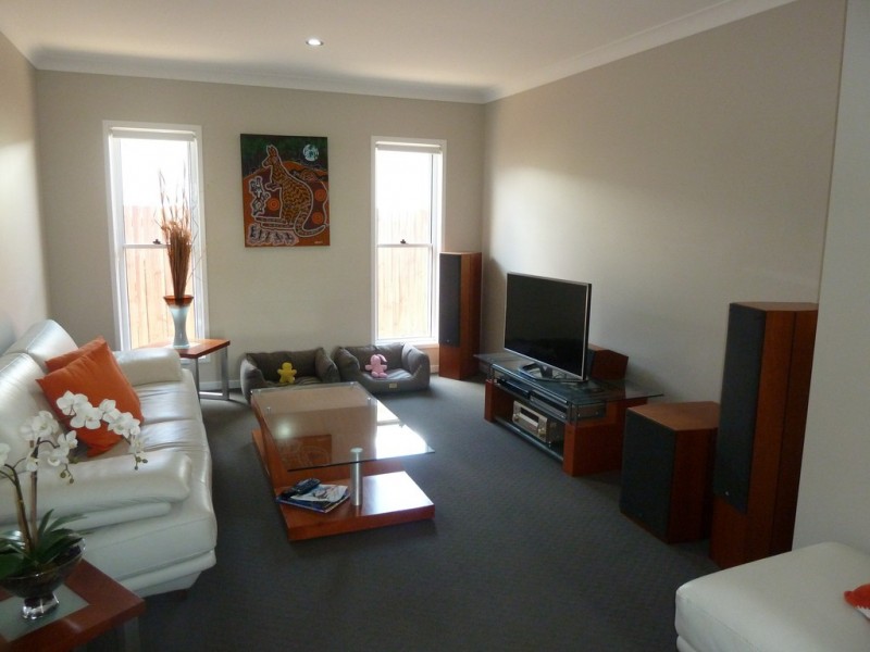 32 Tibrogargan Circuit, Mountain Creek QLD 4557