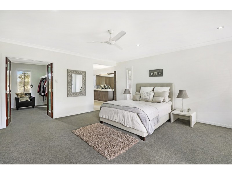 16 Bonato Road, Glass House Mountains QLD 4518