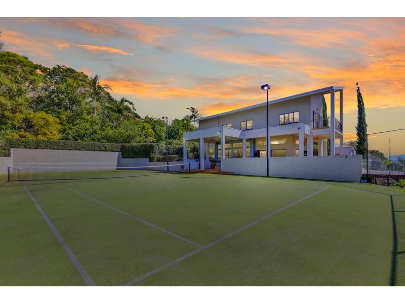 8 Songbird Court, Buderim QLD 4556