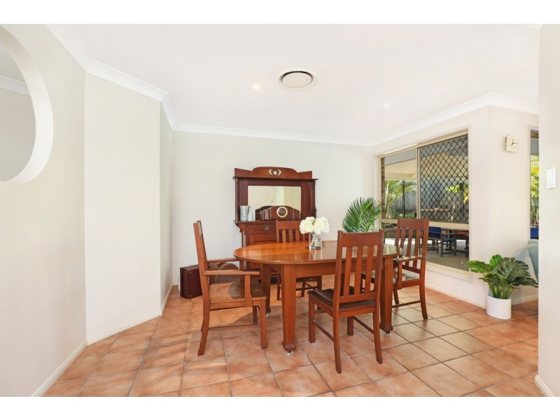 2 Serenella Court, Buderim QLD 4556