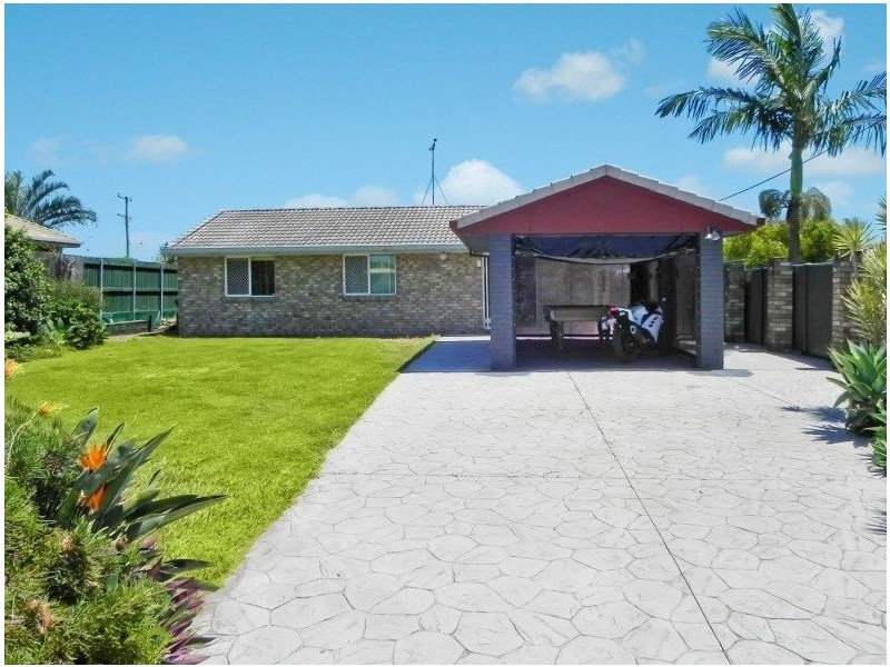 494 Nicklin Way, Wurtulla QLD 4575