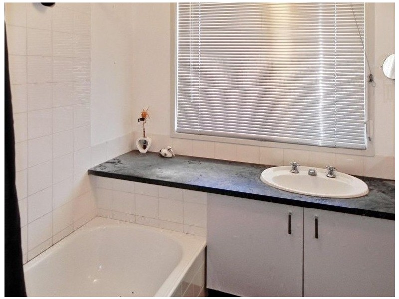 494 Nicklin Way, Wurtulla QLD 4575