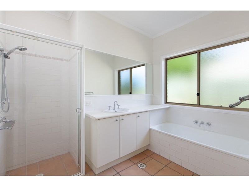 16 Andriana Drive, Buderim QLD 4556