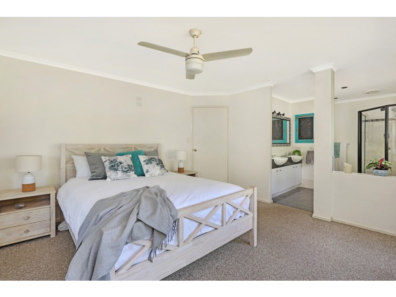 34 Satinash Place, Mudjimba QLD 4564