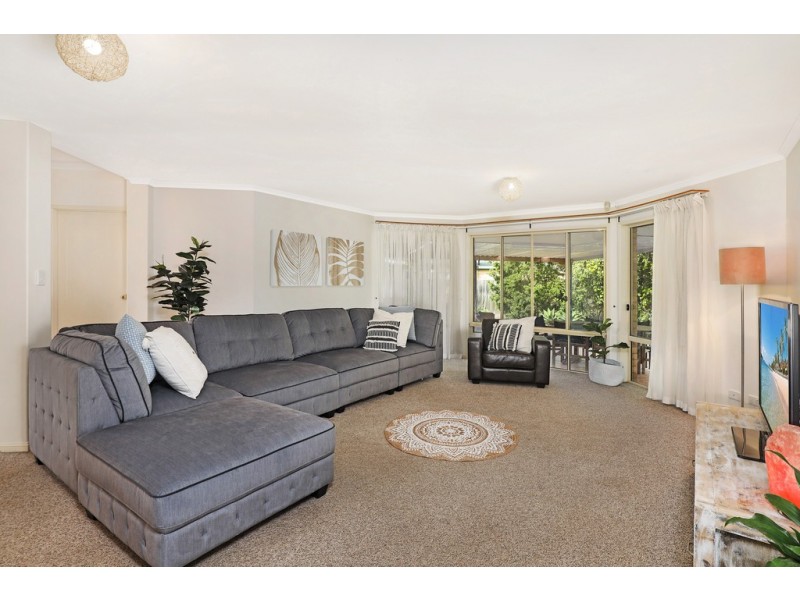 34 Satinash Place, Mudjimba QLD 4564